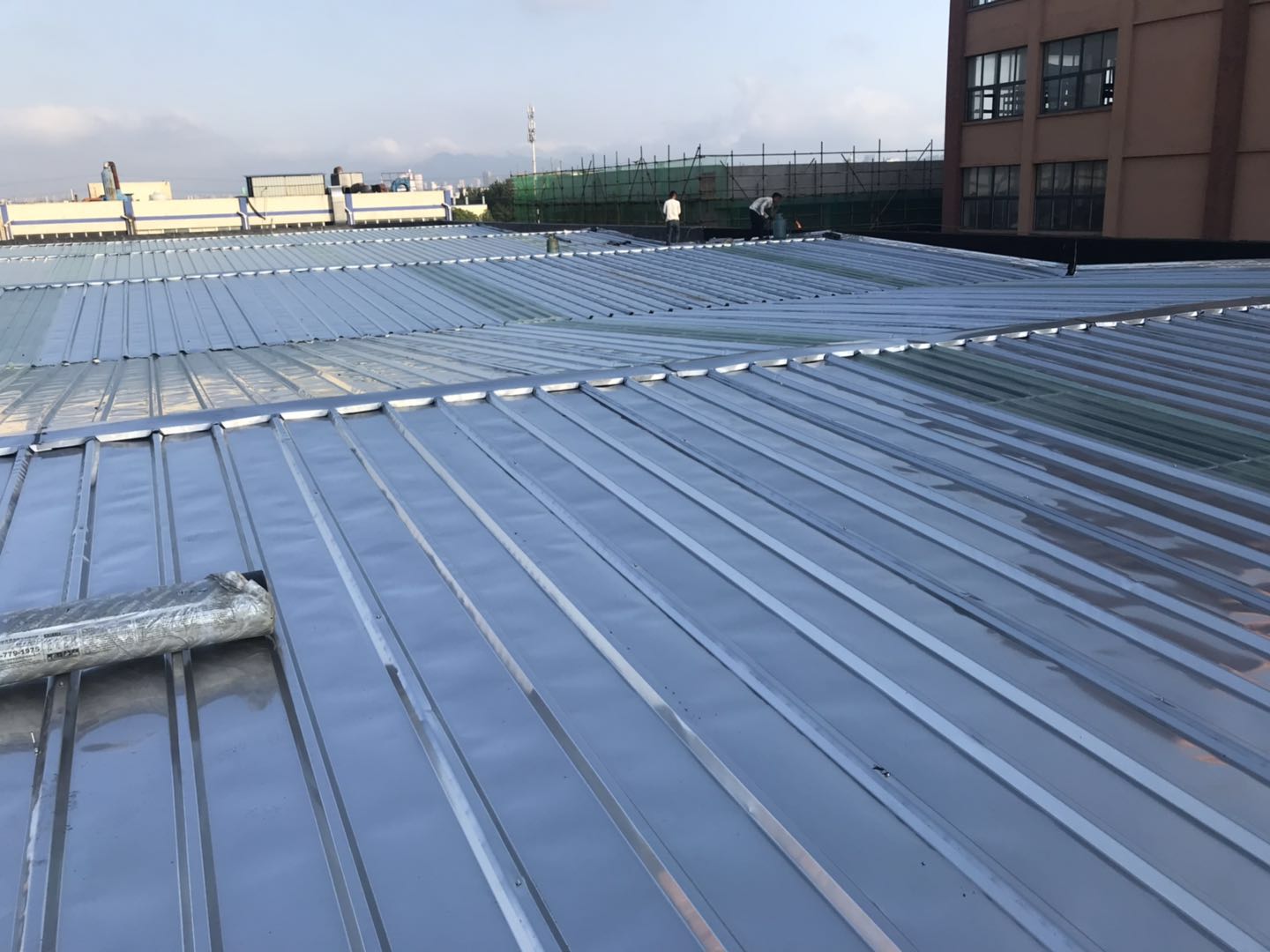 更换不锈钢彩钢瓦